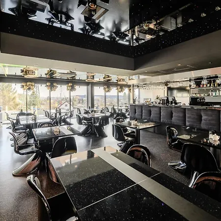 Hotel Golden Lion House