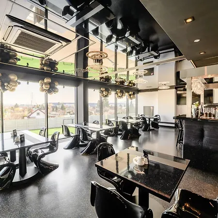 Hotel Golden Lion House