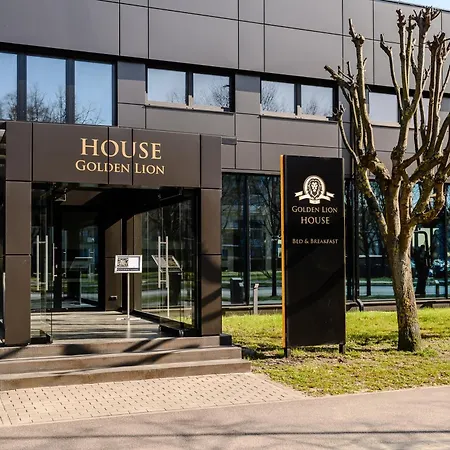 Golden Lion House