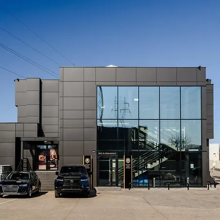 Golden Lion House Rumia