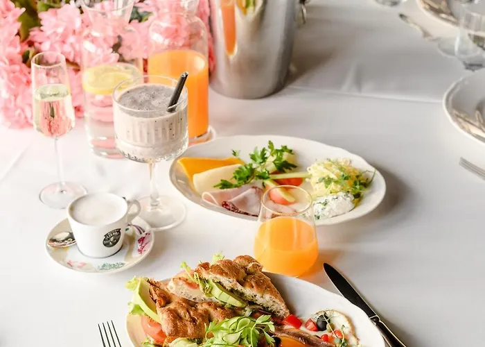 Golden Lion House Szálloda Rumia